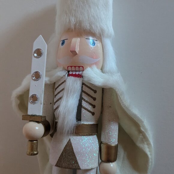 NWT 16" White Fur Snow Soldier Nutcracker Xmas Holiday Decor Michael's Ashland - Picture 1 of 16